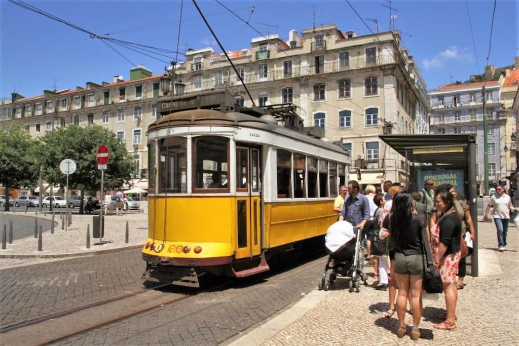 Mm3 Baixa Rossio Castle View! Lägenhet Lisboa Exteriör bild